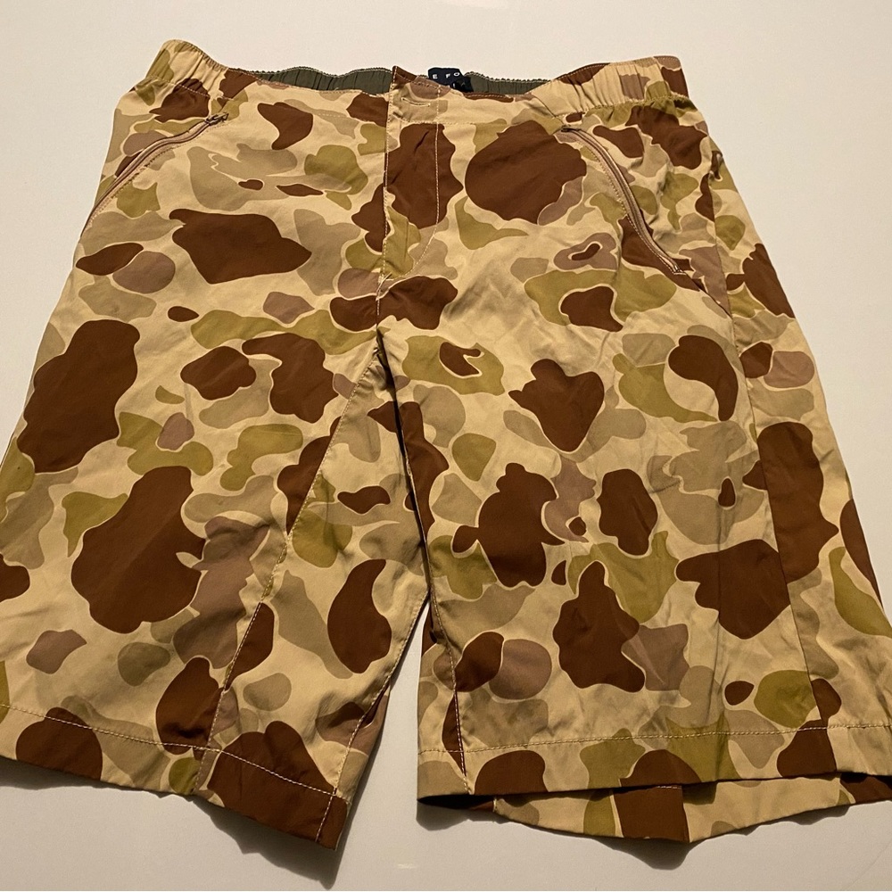 Vintage 90’s camouflage shorts a bathing ape Bape supreme undefeated Stussy